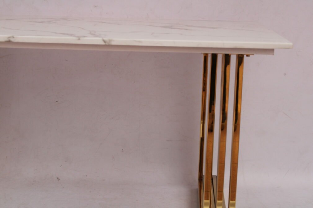 Nerea Dining Table
