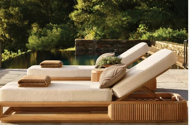 DecorMama Soria Reeded Teak Chaise