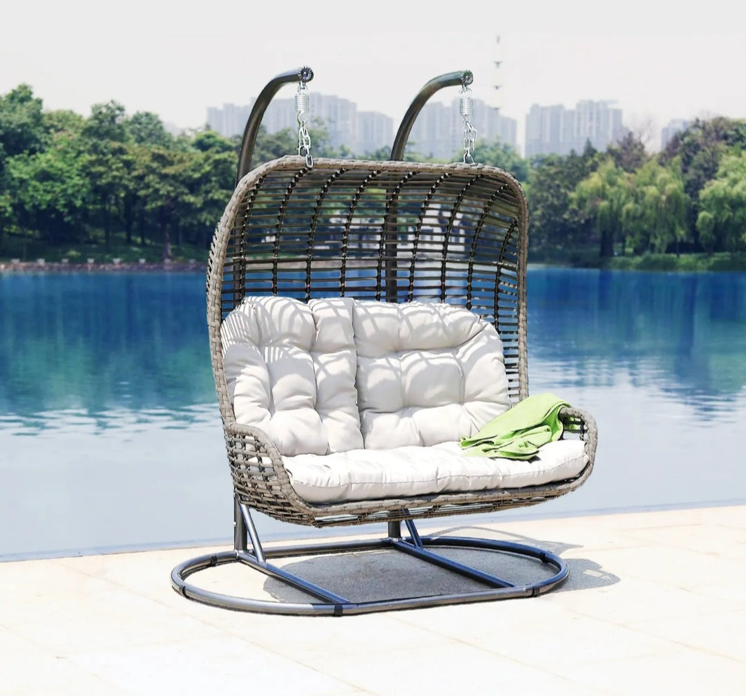 Outdoor swing rattan 2 seater