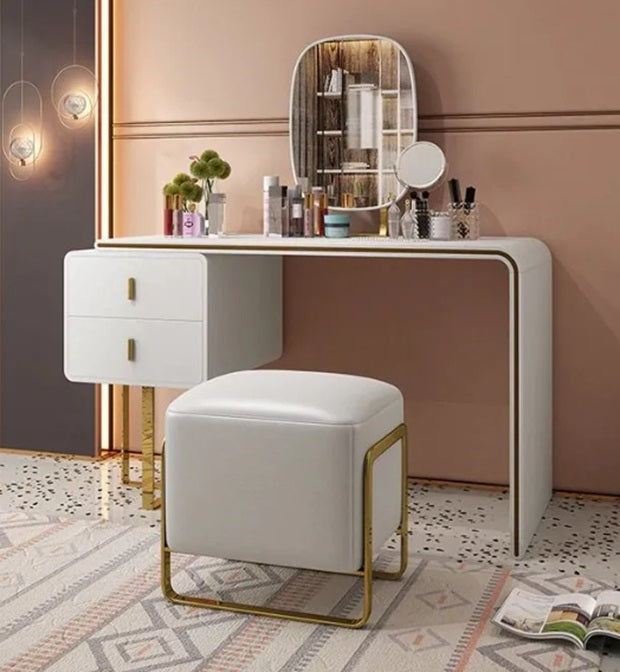 Diontre Dresser Set