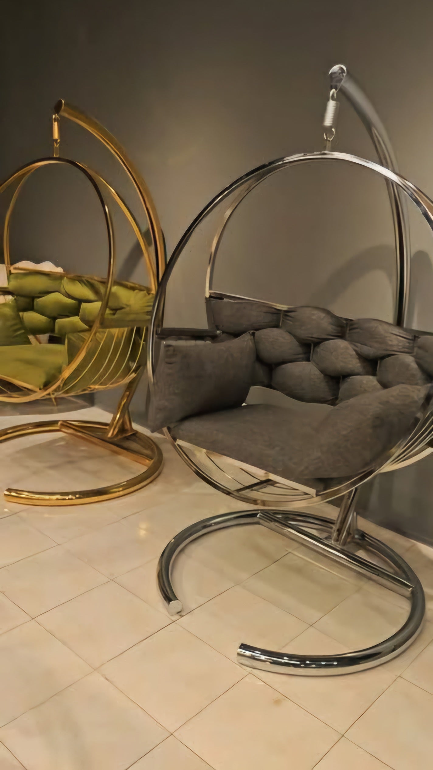 Luxury round gold silver swing 