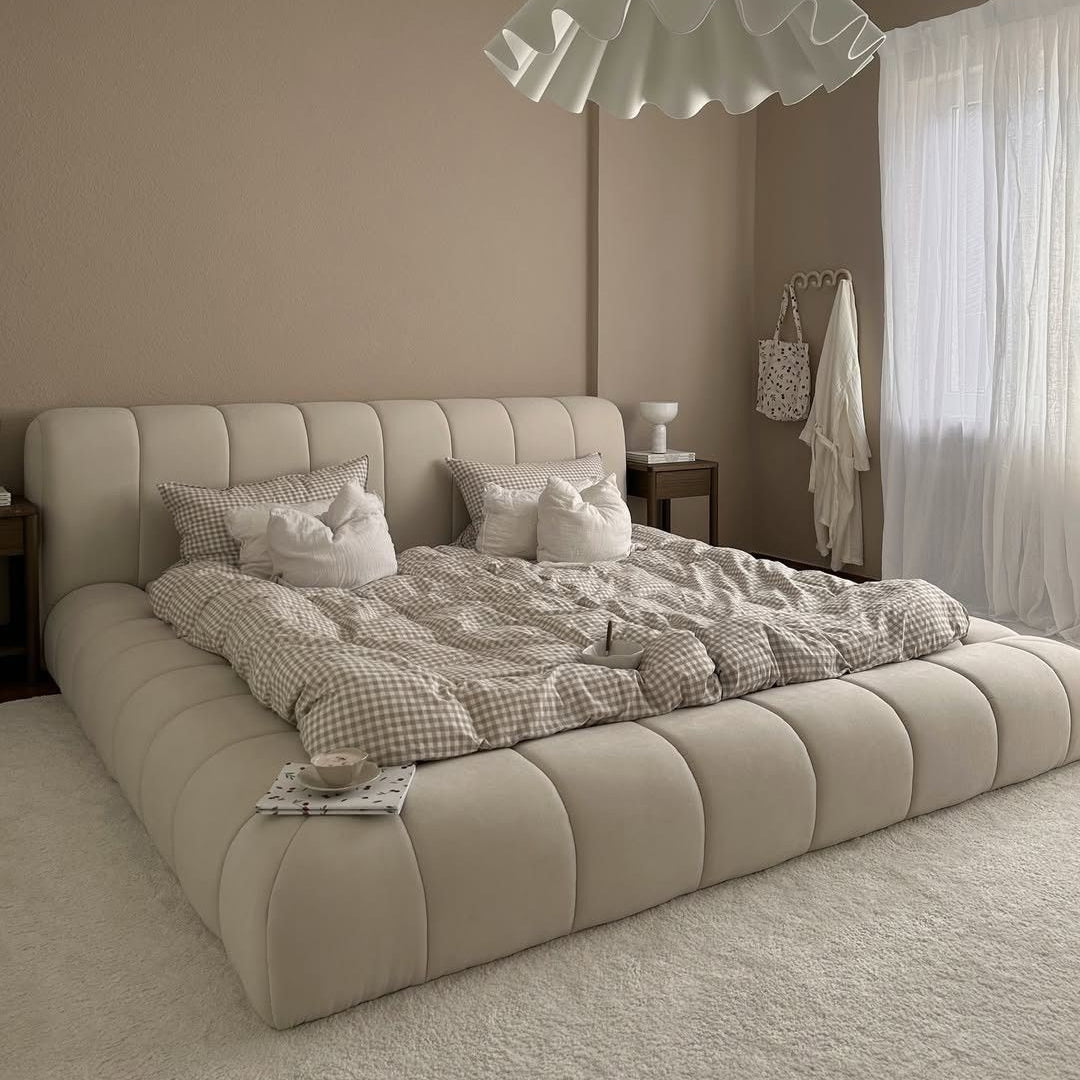 DecorMama Teamo Headboard & Base