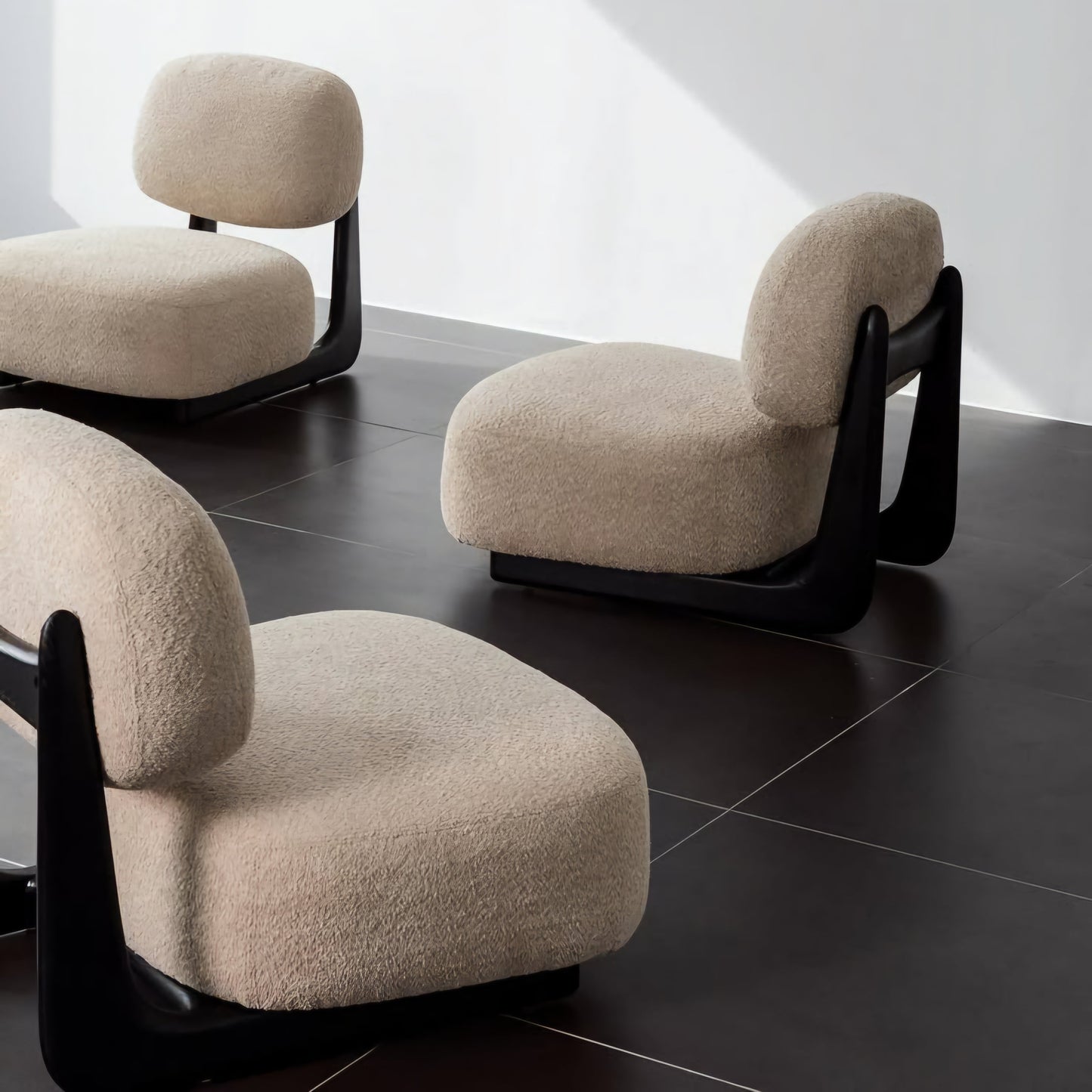 DecorMama Jammie Accent chairs