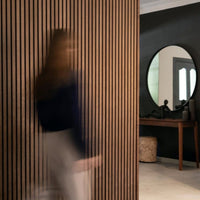 DecorMama Acoustic Slat Panel – Oiled Oak, slat close-up showing veneer grain
